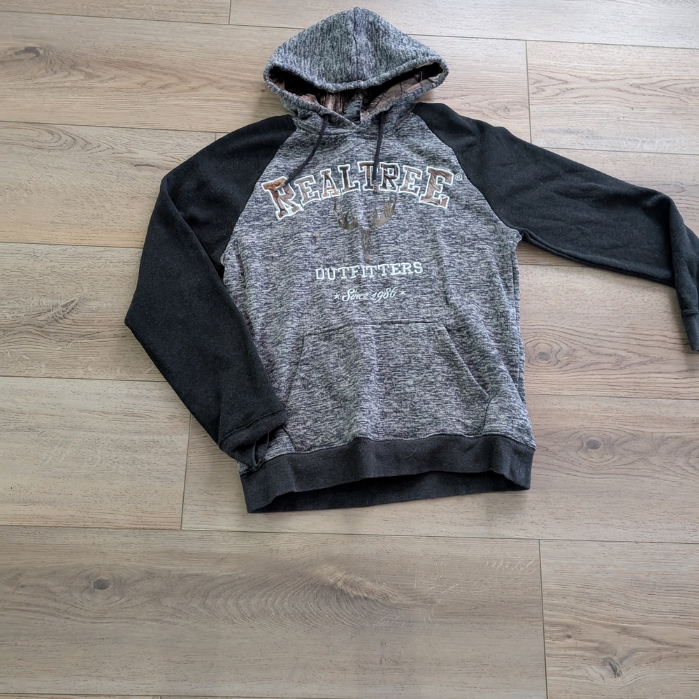 💫  realtree Gray and Black Hoodie